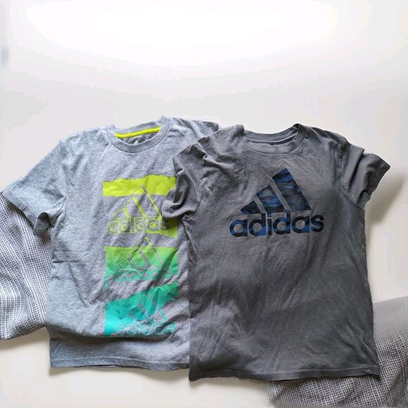 (2) Gray ADIDAS Boy's size 10/12 CLIMATE SHIRT Logo Shirts Short Sleeve Casual - Picture 1 of 11